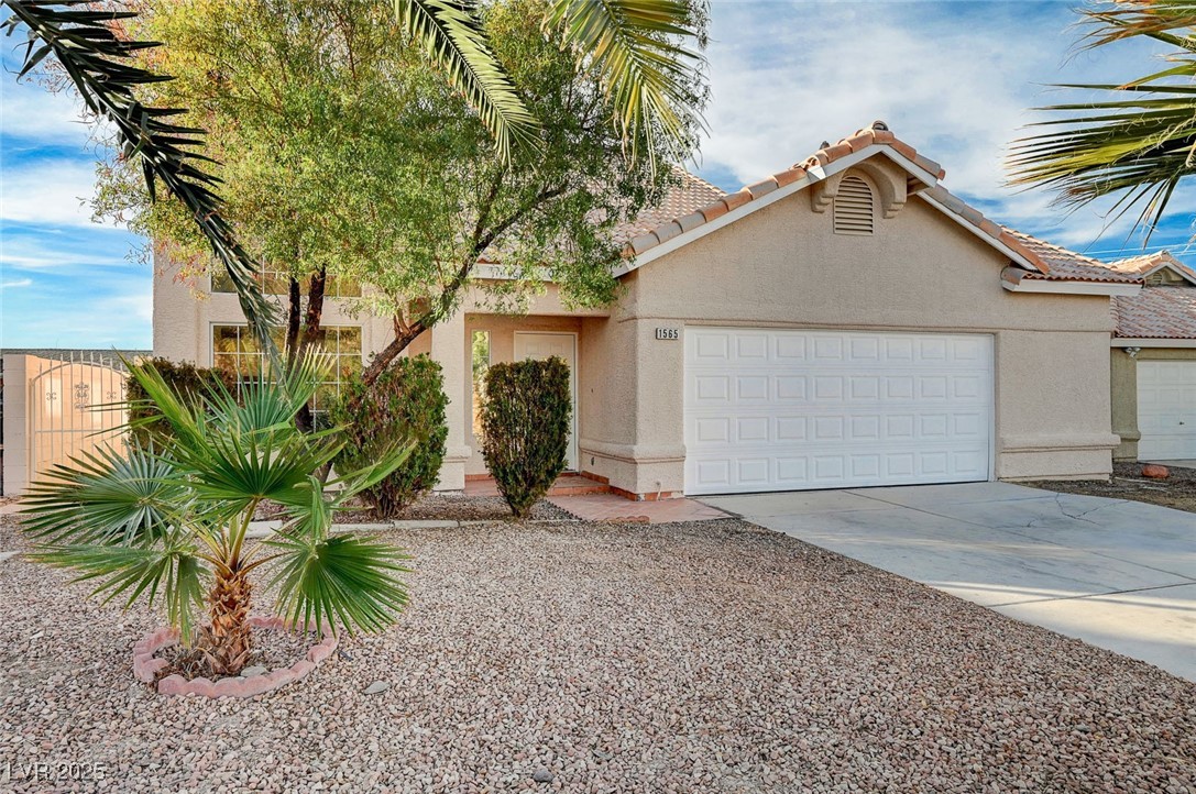 1565 Pasture Lane