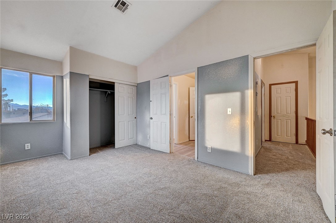 1565 Pasture Lane