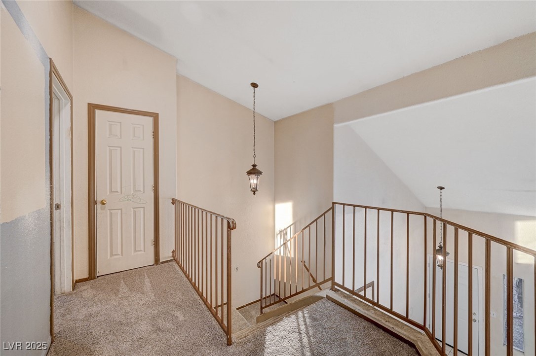 1565 Pasture Lane