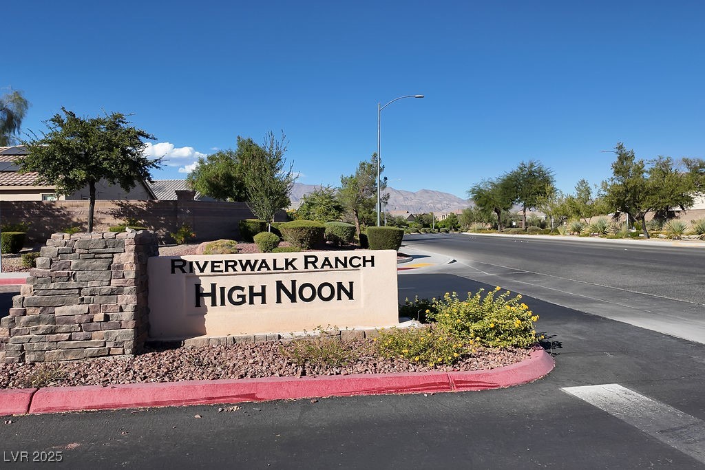6040 Emma Bay Court 101