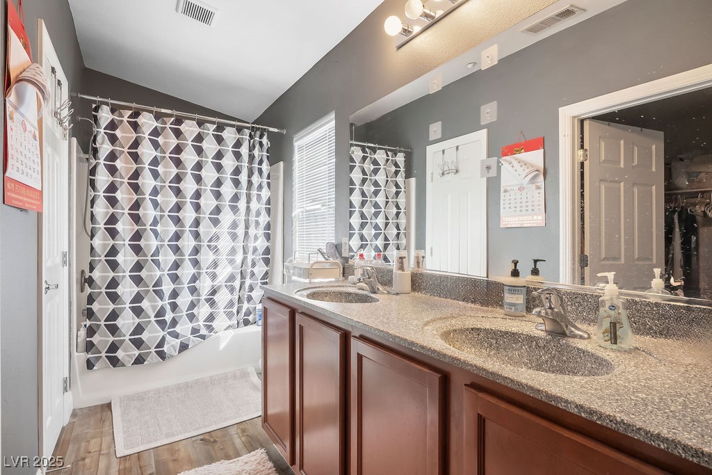 6040 Emma Bay Court 101
