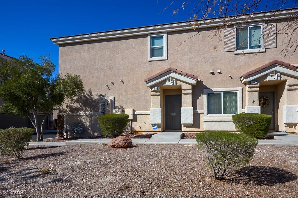 6040 Emma Bay Court 101