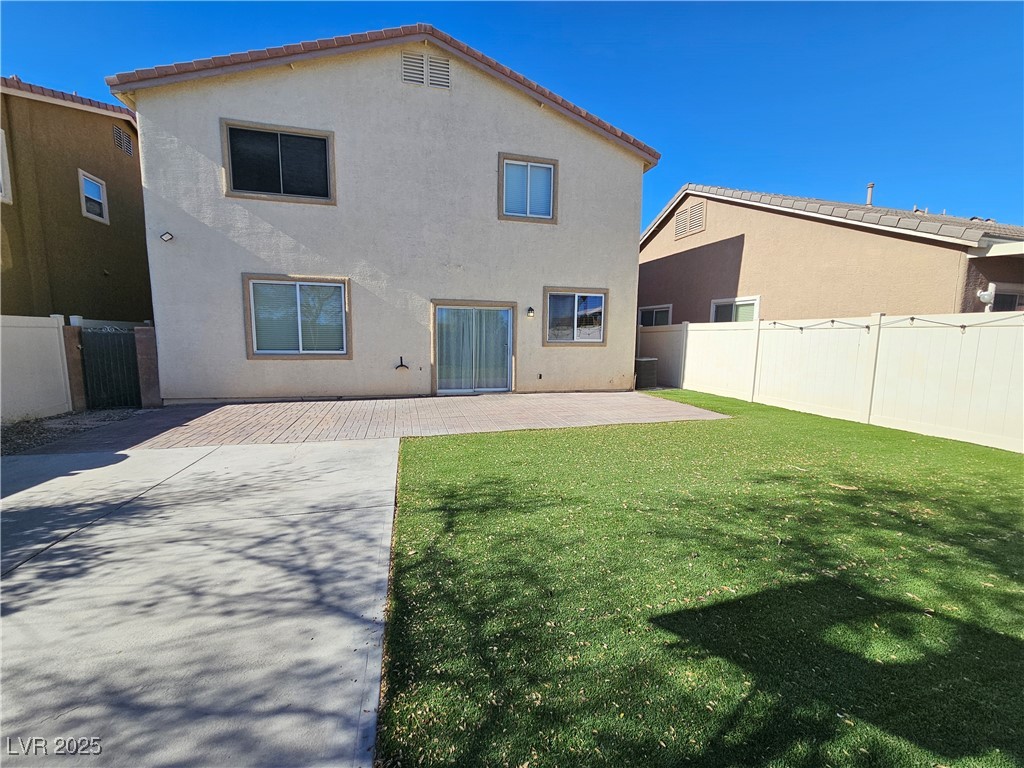 6524 Heavenly Moon Street