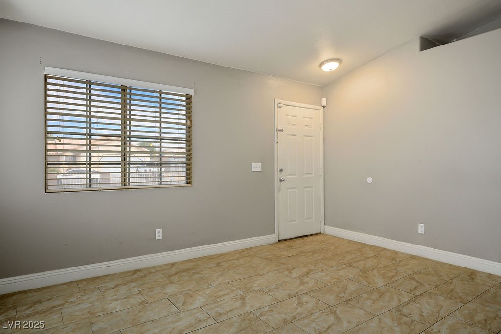 1905 Rose Coral Avenue