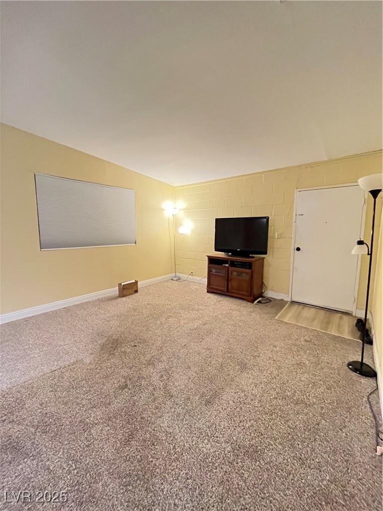 2528 Flower Avenue