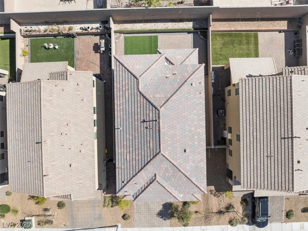 2740 Aldine Court
