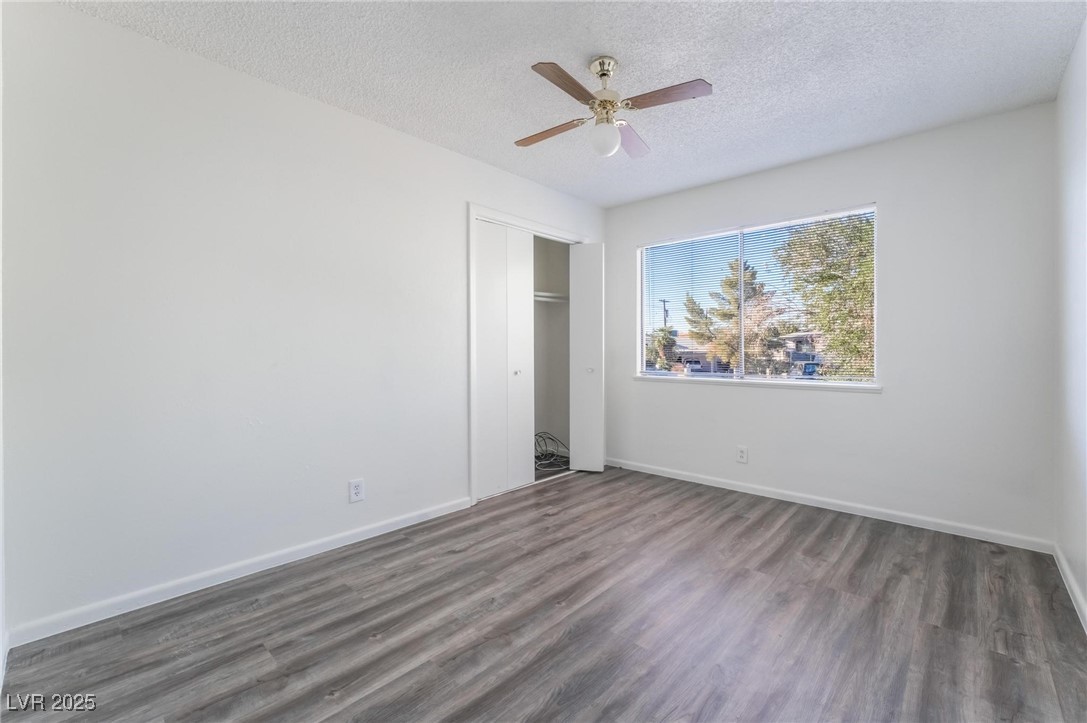 6121 Fairwood Circle
