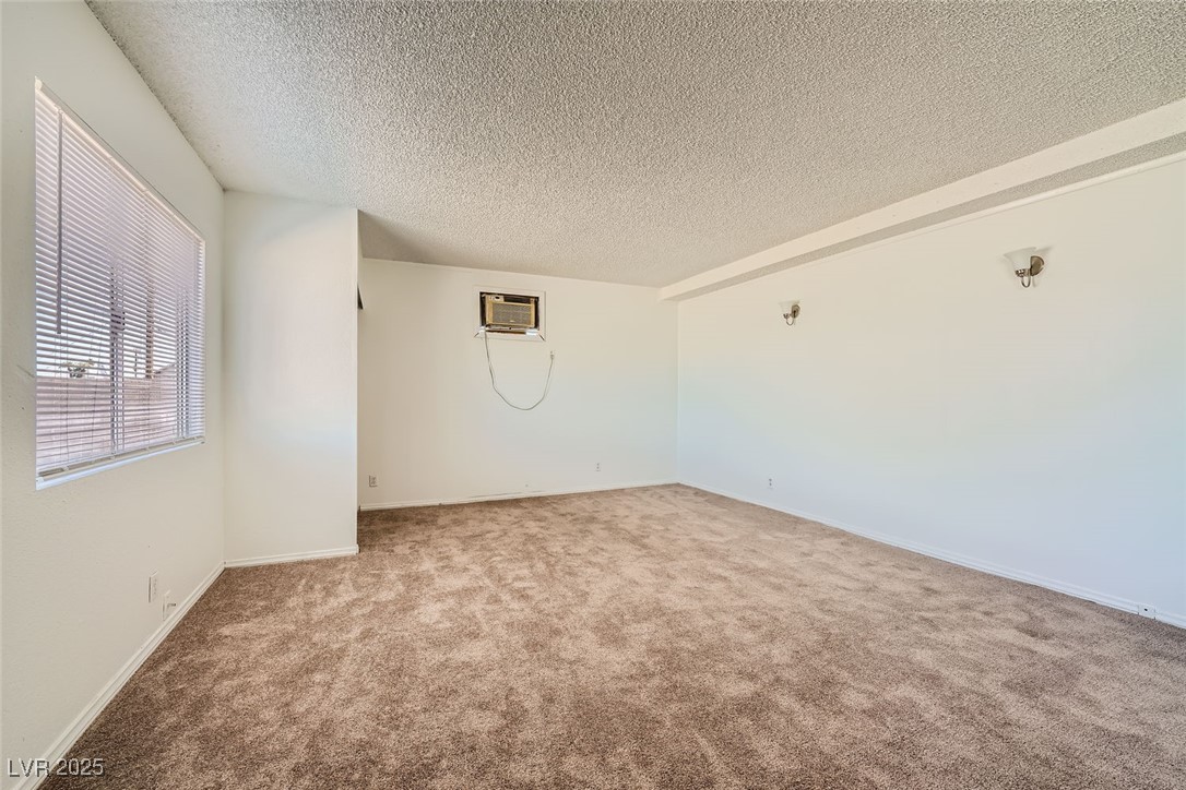 6120 Cairo Circle