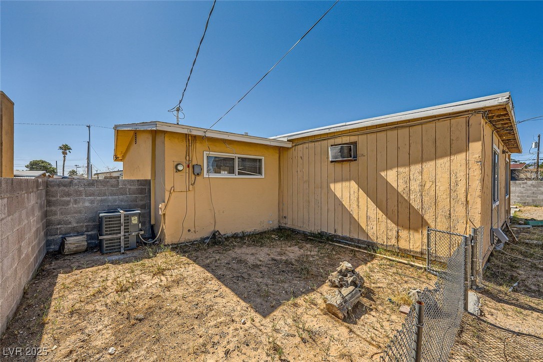 6120 Cairo Circle