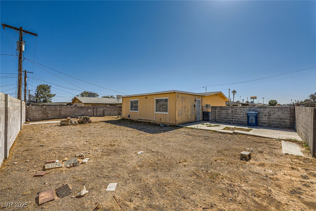 6120 Cairo Circle