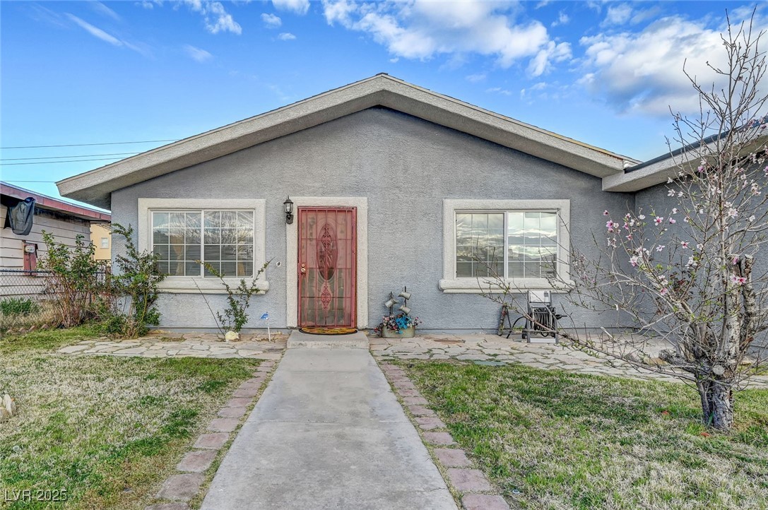 4102 Calimesa Street
