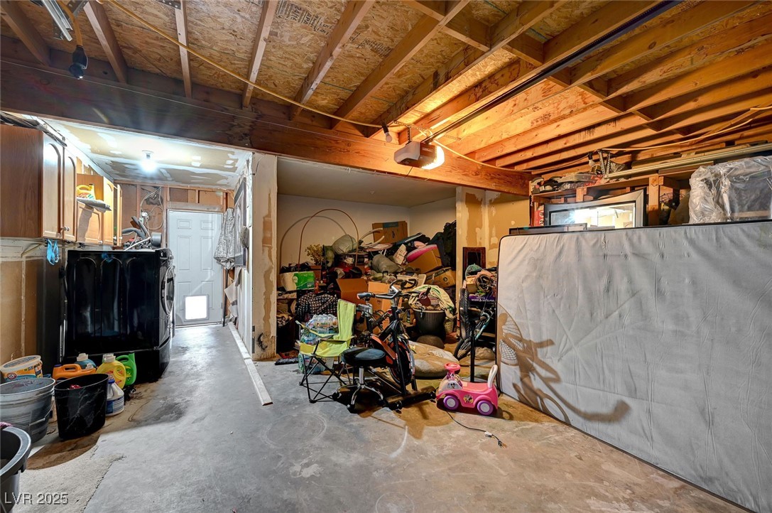 4102 Calimesa Street