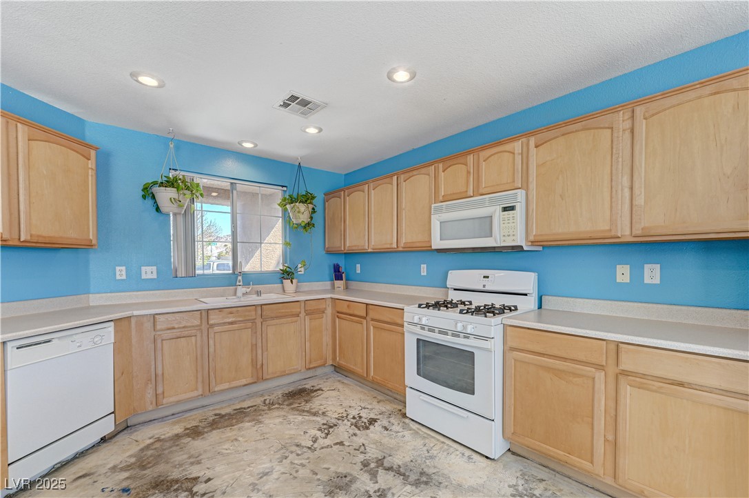 3193 Emerald Creek Drive