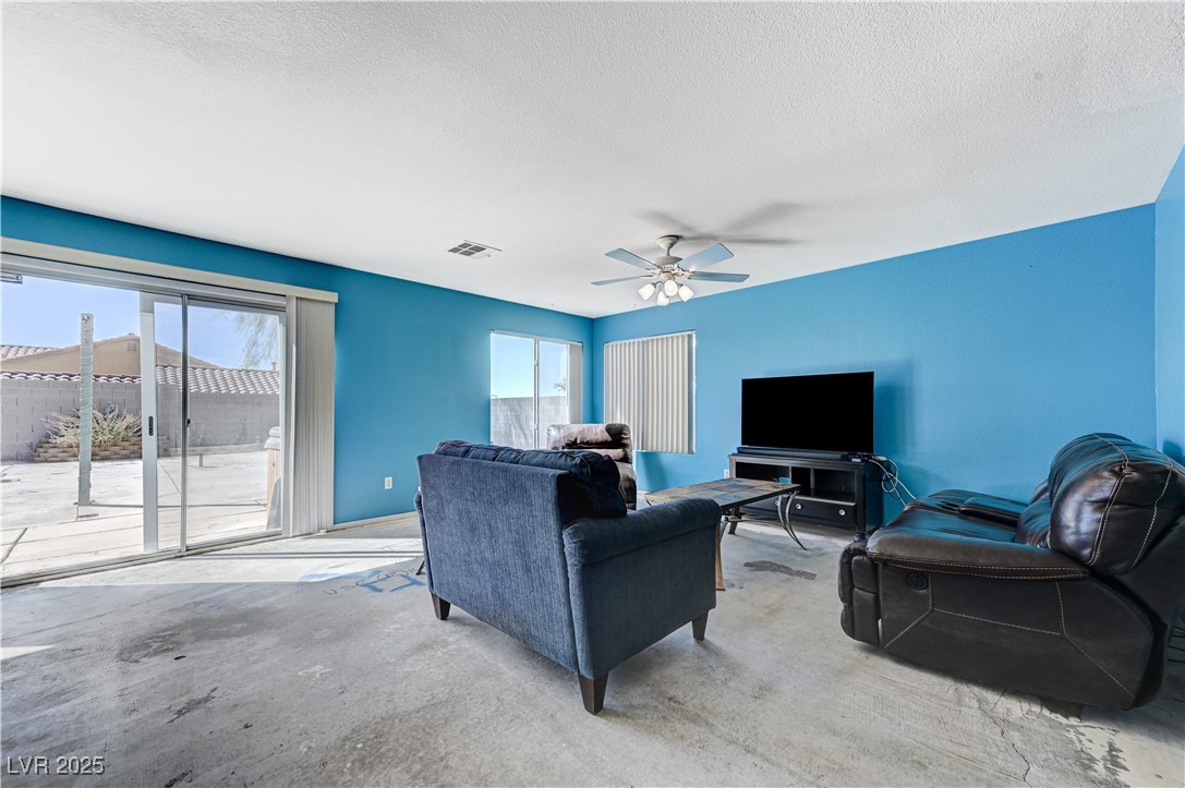 3193 Emerald Creek Drive