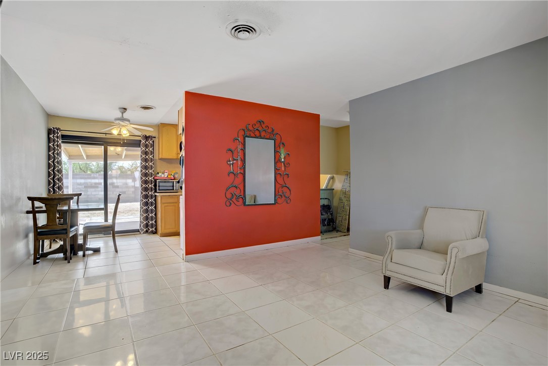 5463 Waltham Lane