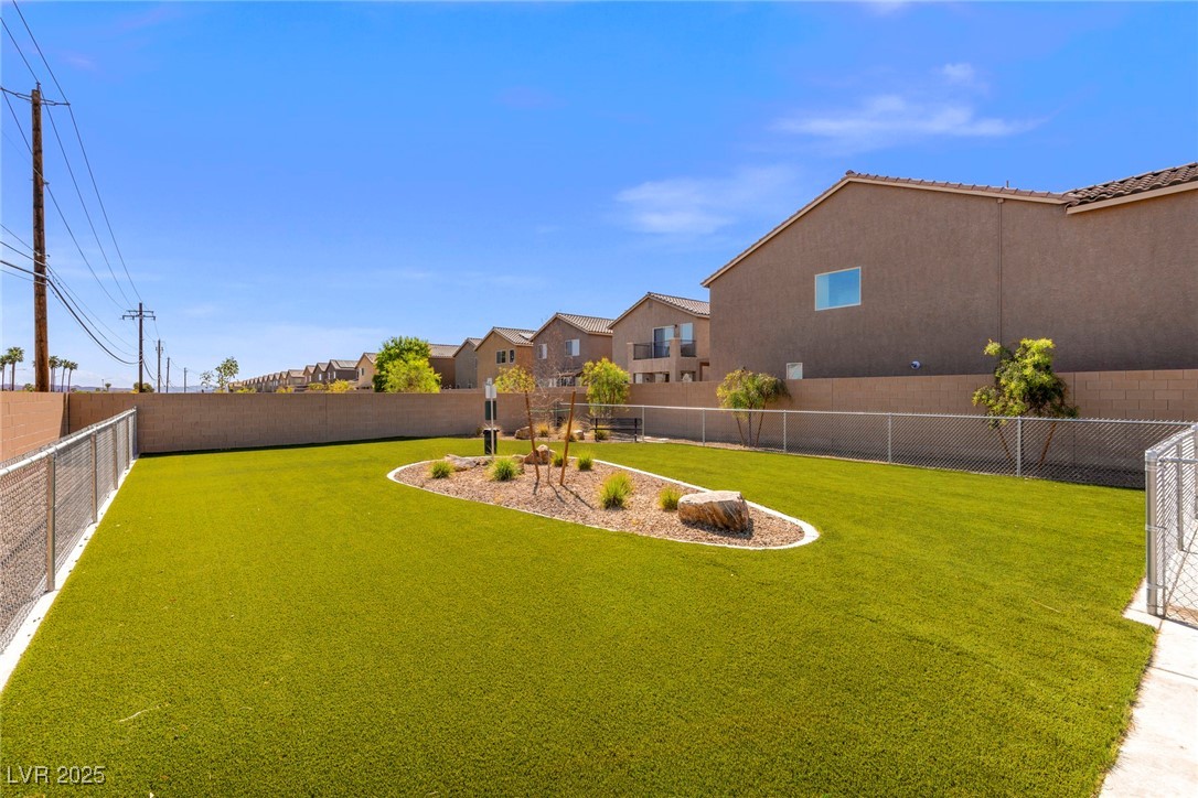 6252 Blood Lily Avenue