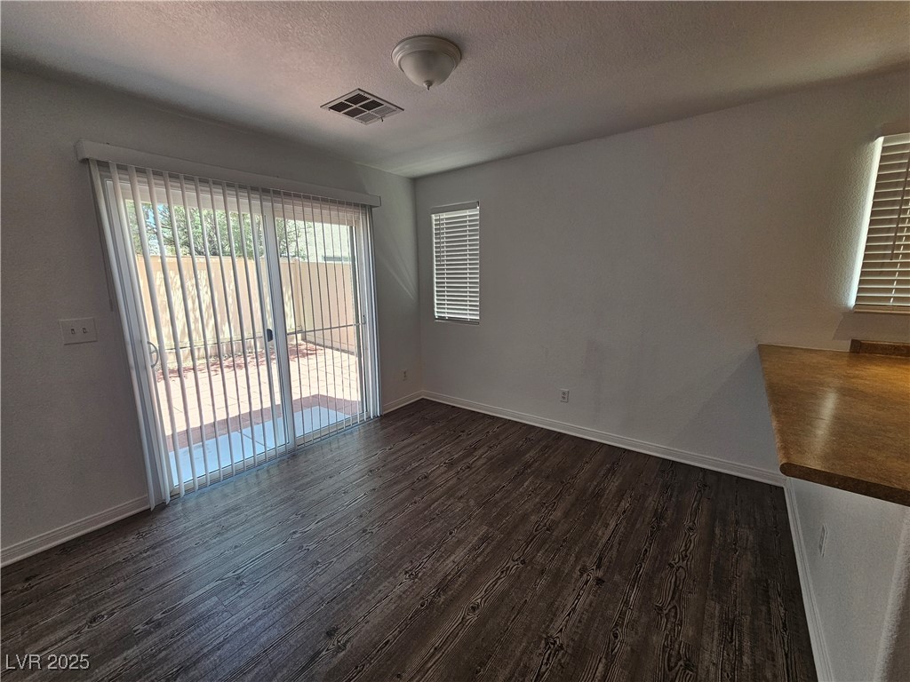 6824 Briarwood Bend Avenue