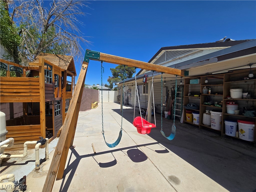 4823 El Tesoro Avenue