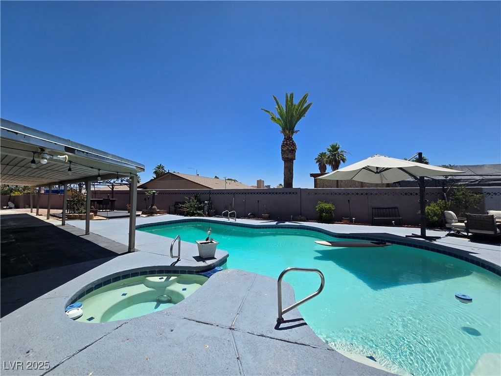 4823 El Tesoro Avenue
