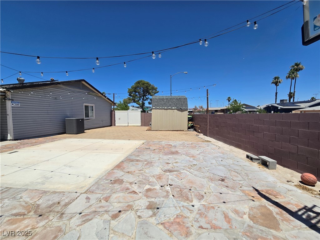 4823 El Tesoro Avenue