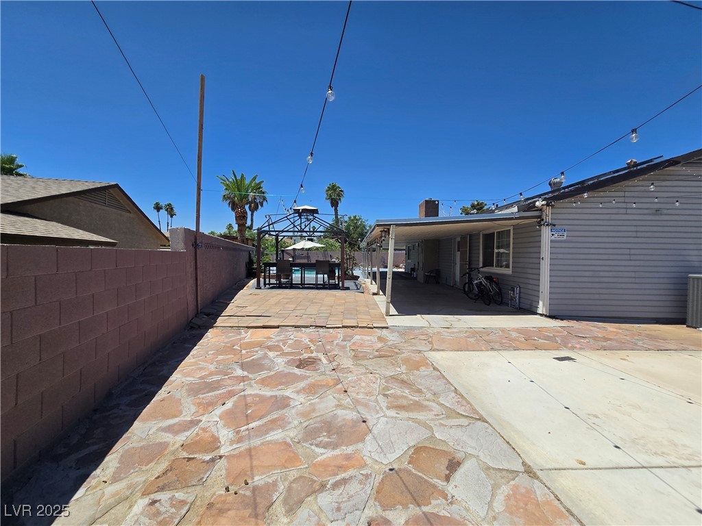 4823 El Tesoro Avenue