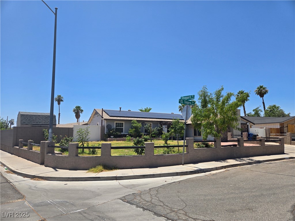 4823 El Tesoro Avenue