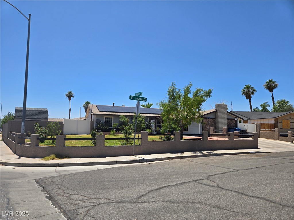 4823 El Tesoro Avenue