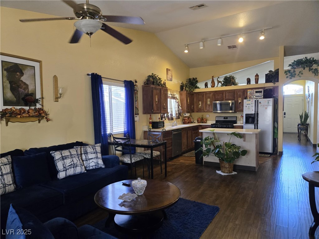 4543 Silver Bit Court