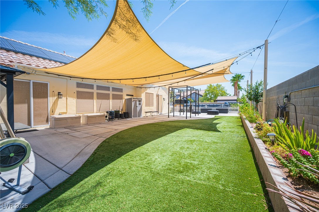 3191 Redwood Street
