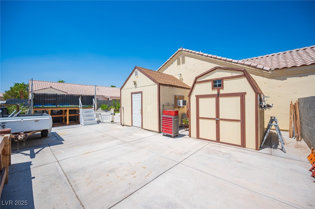 3191 Redwood Street