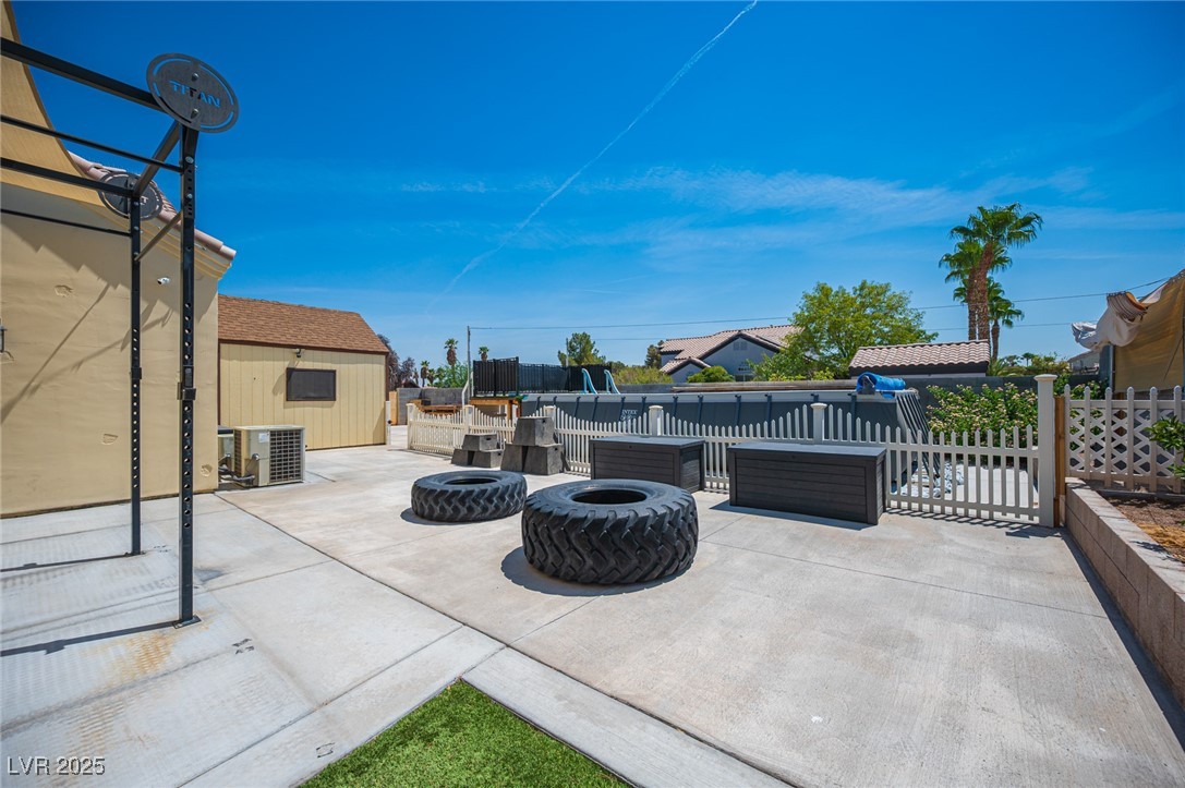 3191 Redwood Street