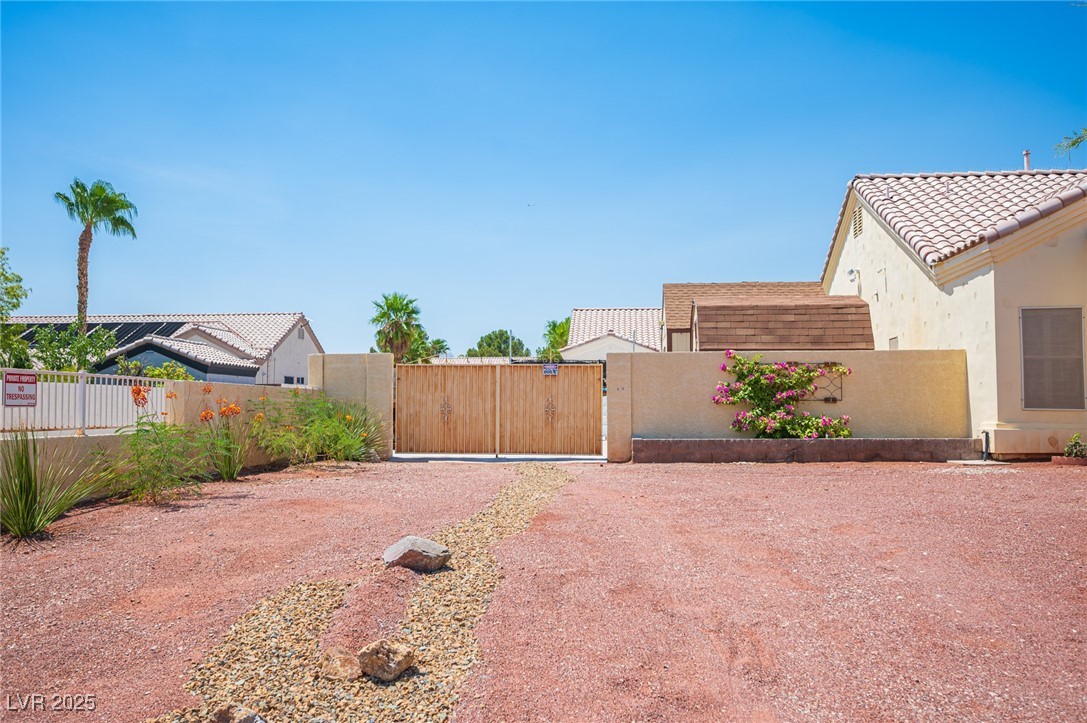 3191 Redwood Street