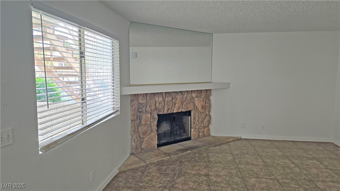 1309 Pinto Rock Lane 102