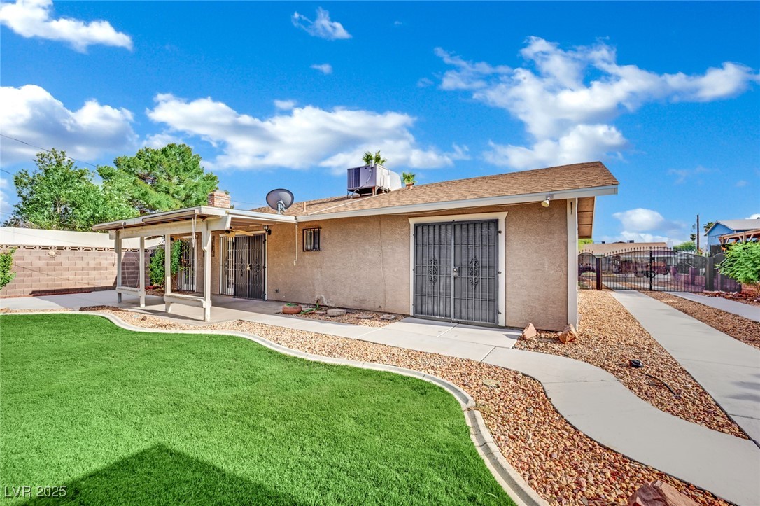 4746 Yuma Avenue
