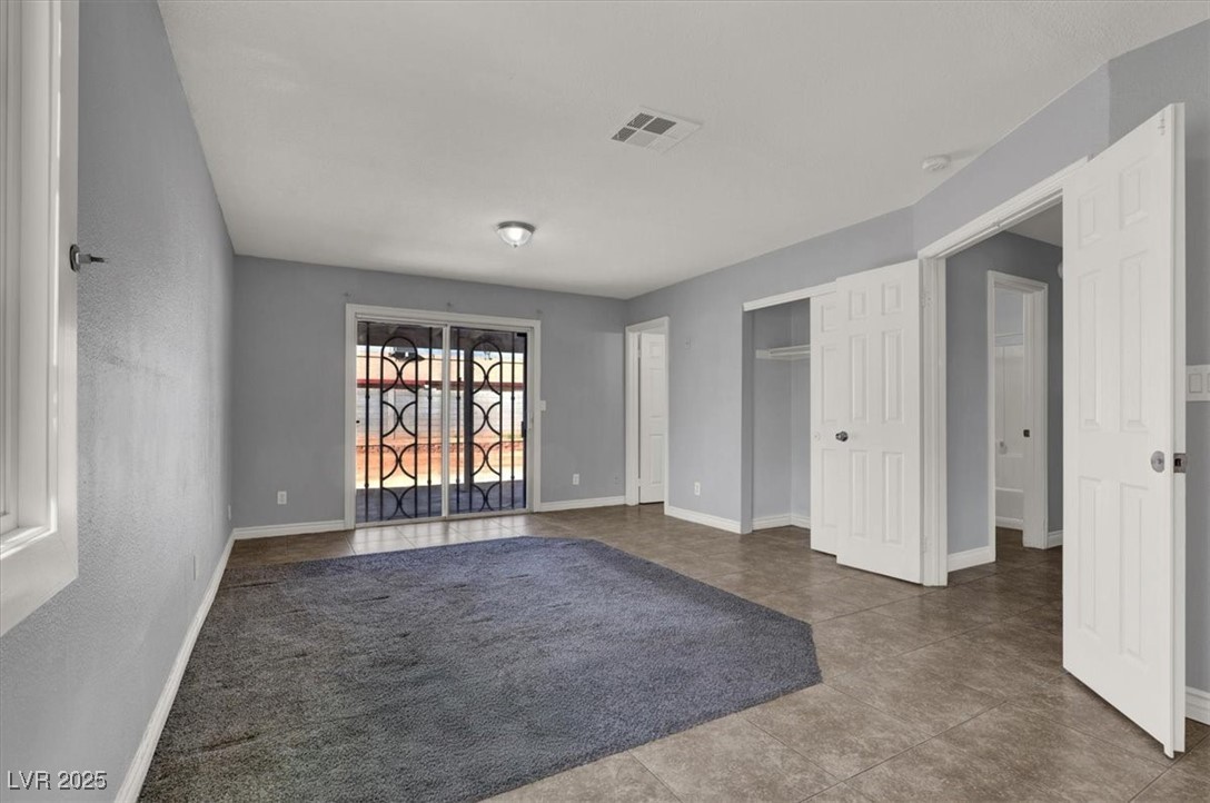 2531 Oak Glen Way