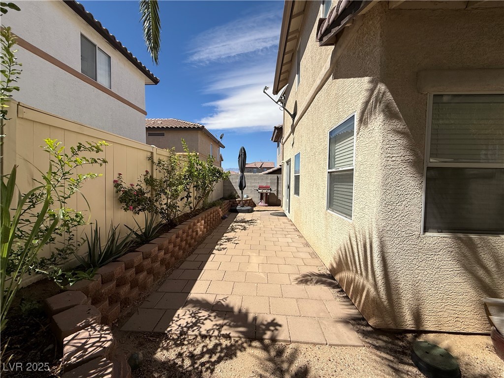 10585 Pueblo Springs Street