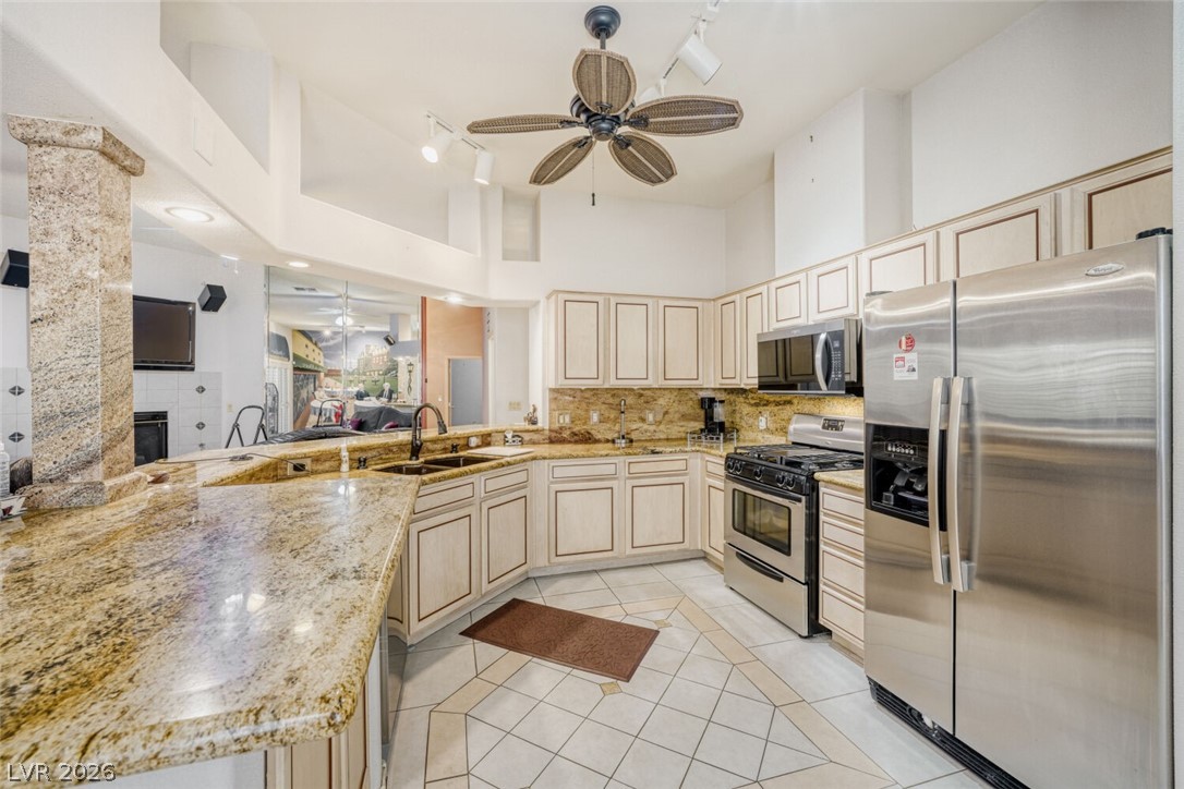 5305 Bright Sun Court