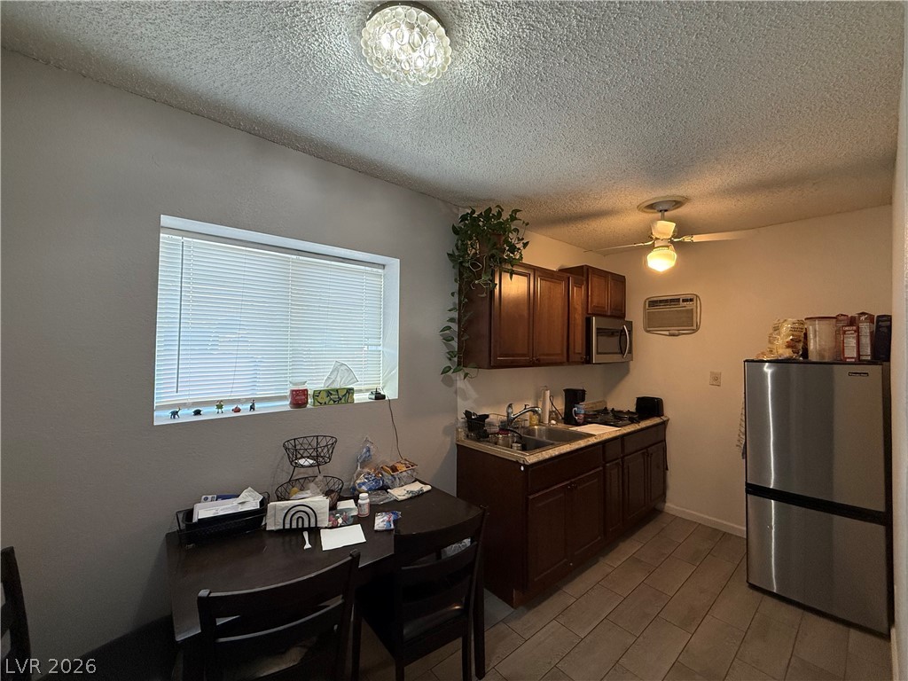4754 El Pasada Lane