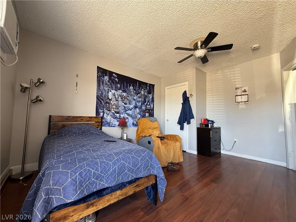 4754 El Pasada Lane
