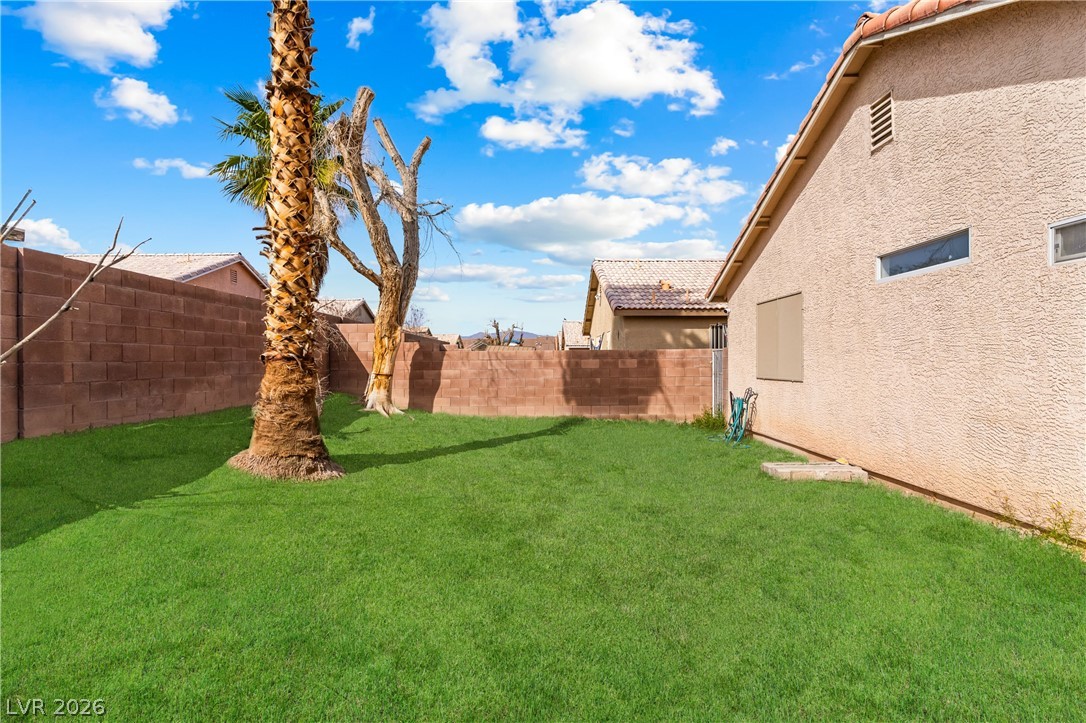 1853 Crystal Gem Street