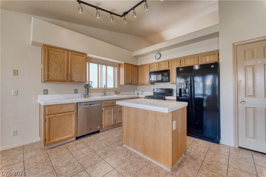 5036 Golfridge Drive