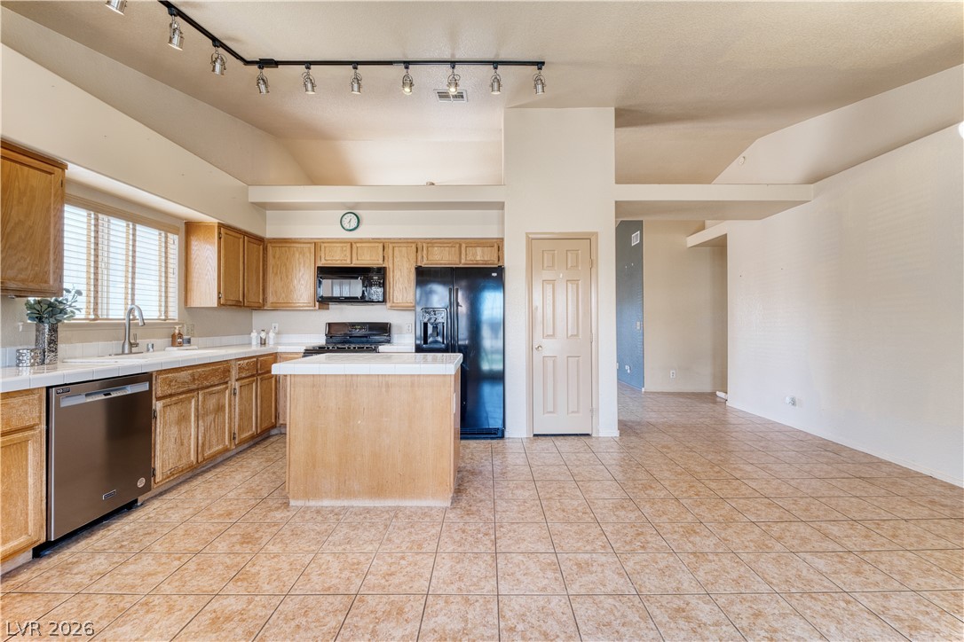 5036 Golfridge Drive