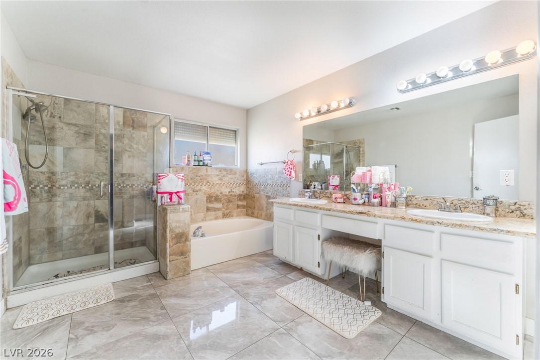 4708 Royal Sunset Court