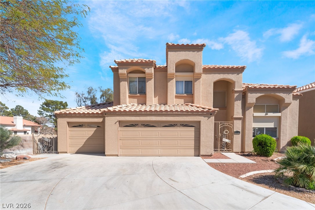 4708 Royal Sunset Court
