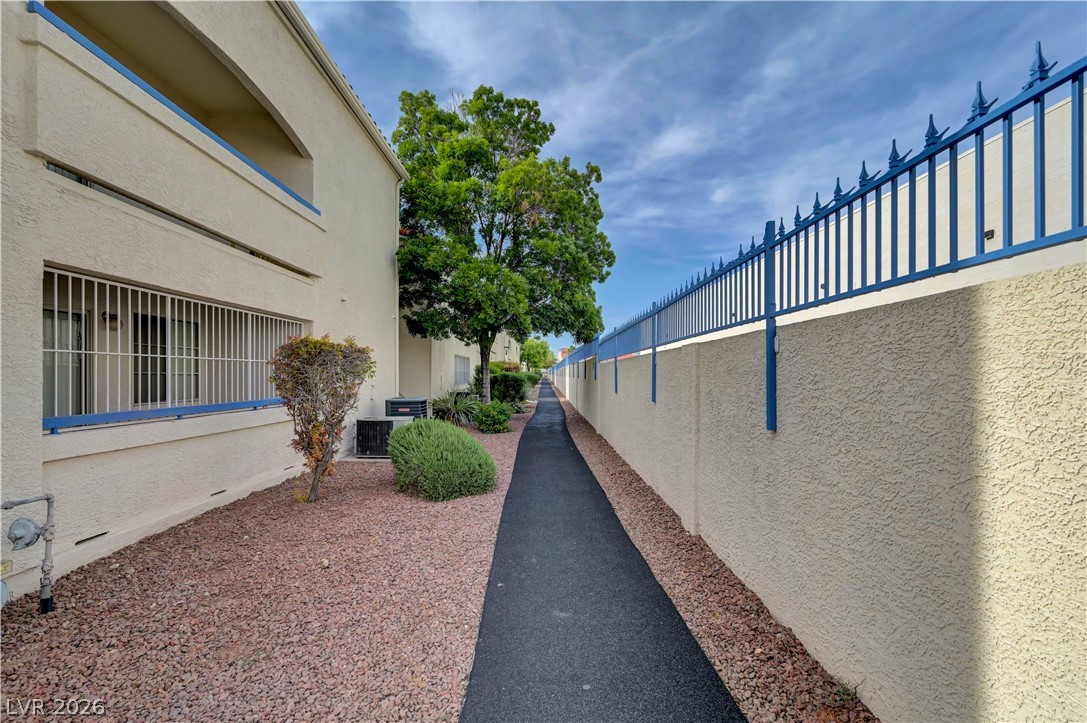 2725 South Nellis Boulevard 1154