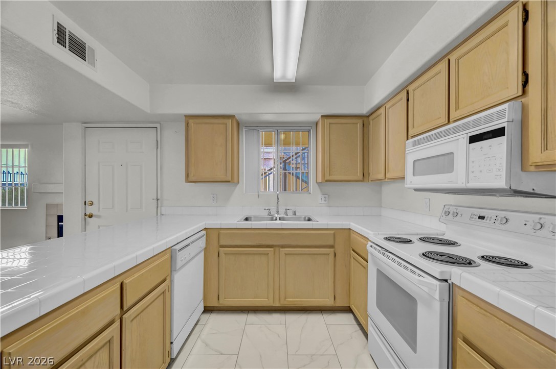 2725 South Nellis Boulevard 1154