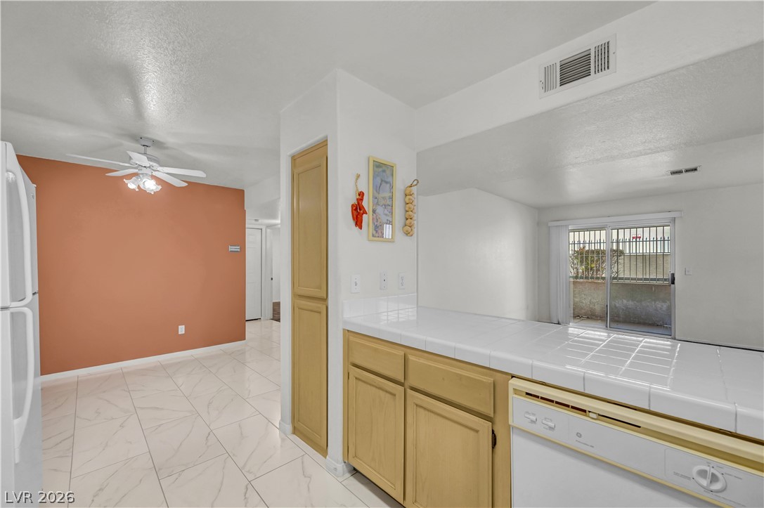 2725 South Nellis Boulevard 1154