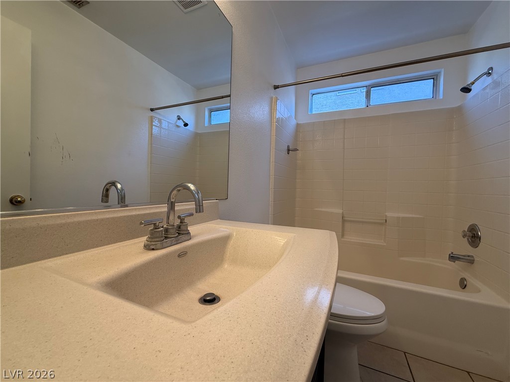 5244 French Lavender Street