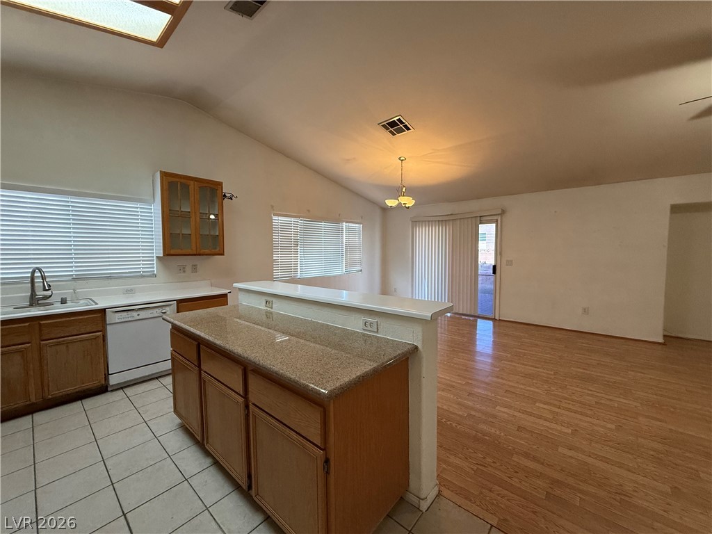 5244 French Lavender Street