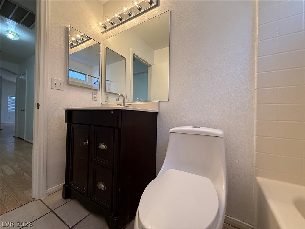 5244 French Lavender Street